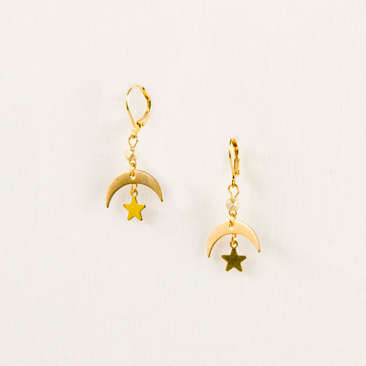 人気のショッピング enasolunaのピアス Moon moon earrings