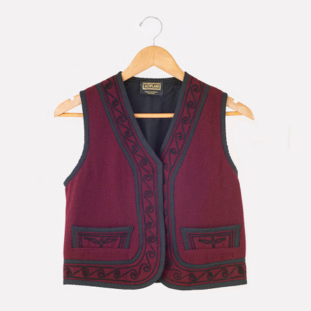 URU (ウル)｜ZIP UP VEST WOOL PONCH BURGUNDY CS62BU__36447.1634050182.450.