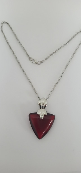 Large 3 Sects Blood Pendant