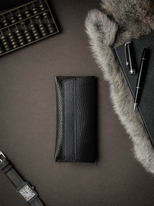 Olive Green Leather Watch Pouch - Bas and Lokes Olive Green Leather Watch Pouch - Bas and Lokes
