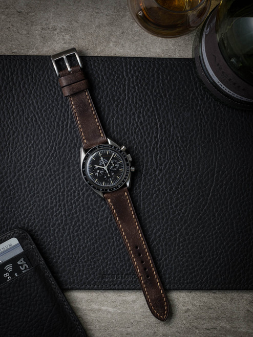 Vintage brown leather watch strap - Bas and Lokes