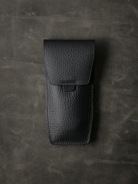 Bas and Lokes black handcrafted leather watch pouch.