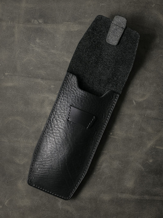 Bas and Lokes black handcrafted leather watch pouch