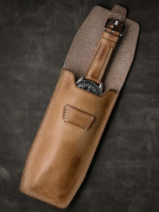 Bas and Lokes handcrafted leather watch pouch