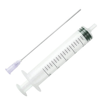 e-liquid SYRINGE and NEEDLE e-liquid SYRINGE and NEEDLE