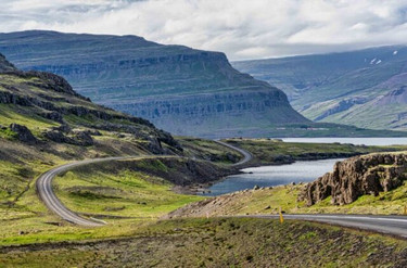 Open Roads & Ocean Views: Scenic Routes Worth the Drive