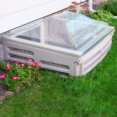 BILCO 51" x 42" Cover for 42" x 41" ScapeWEL Window Well - Bilco 