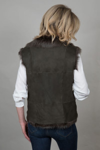 Toscana Sheepskin Gilet in Khaki