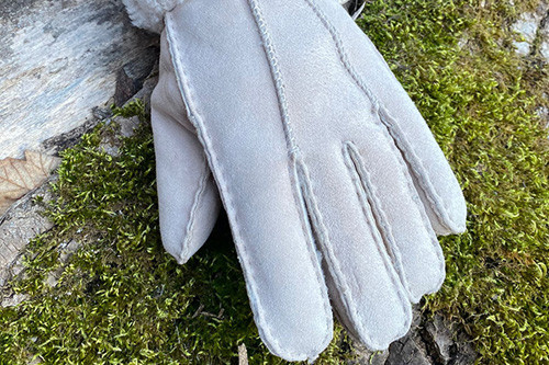 How to Pair Sheepskin Gloves with a Shearling Gilet for the Ultimate Winter Look