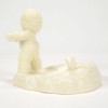 MAKING A SNOW ANGEL - 6016009
