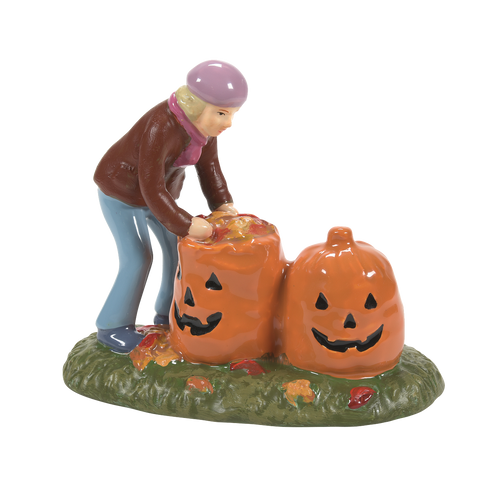 HALLOWEEN - SCARY CLEAN UP - 6011474