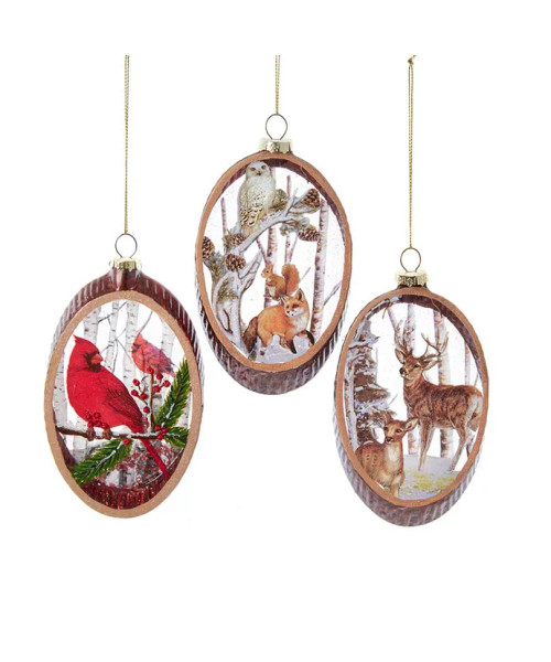 GLASS WOODLAND ORNAMENT - D4130
