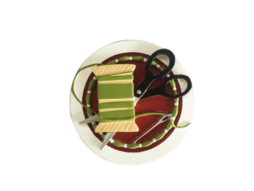 SEWING SCISSORS AND THREAD ORNAMENT - OR1933