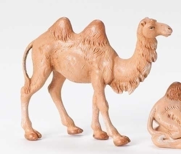 STANDING CAMEL - 72683