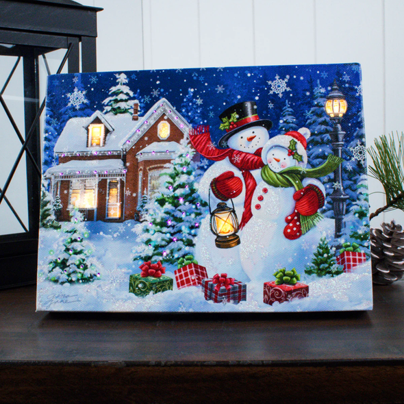 SNOW COUPLE CUDDLES - 8X6 LIGHTED CANVAS - A2547