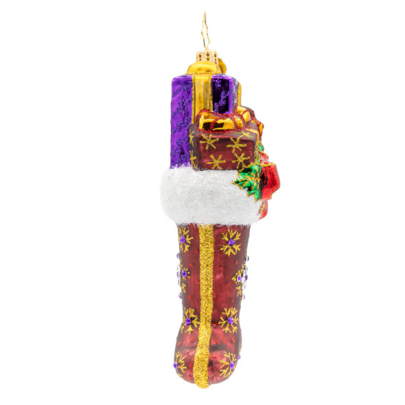 THE GILDED STOCKING - 1022676