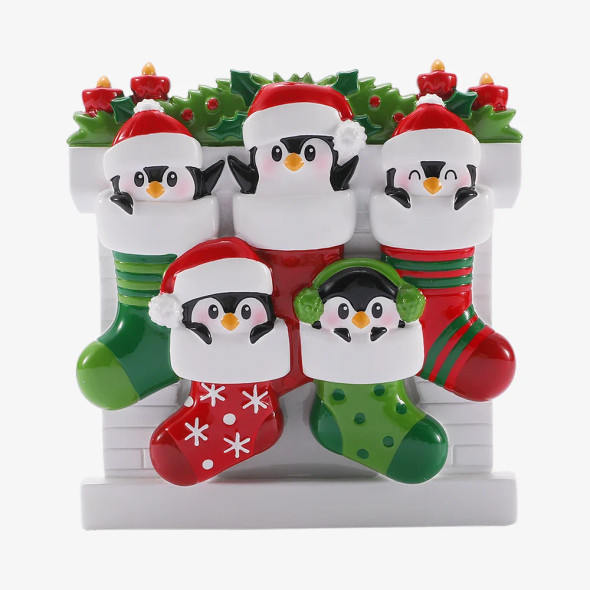 FAMILY OF 5 PENGUINS IN MISMATCHED STOCKINGS ORNAMENT - OR3084-5