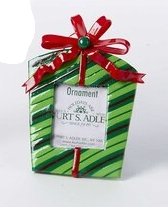 GIFT BOX PICTURE FRAME ORNAMENT - D2135