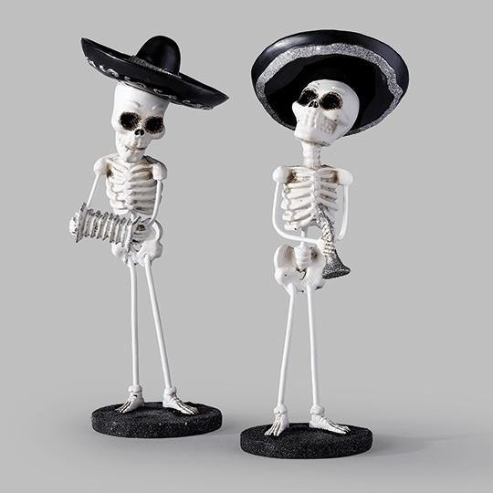 SKELETON WITH INSTRUMENT - 139059
