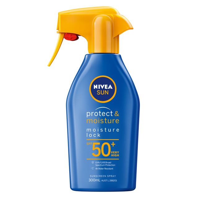 NIVEA Protect & Moisture Moisture Lock SPF50+ Sunscreen Spray NIVEA Protect & Moisture Moisture Lock SPF50+ Sunscreen Spray