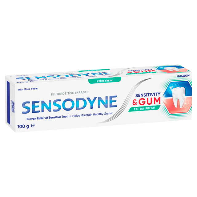 Sensodyne Sensitivity & Gum Extra Fresh 100g Toothpaste Sensodyne Sensitivity & Gum Extra Fresh 100g Toothpaste