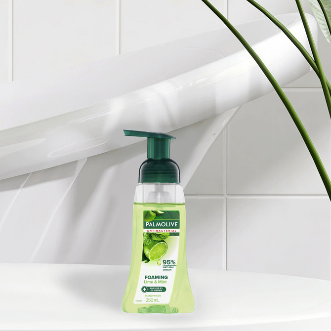 Palmolive Antibacterial Foaming Hand Wash, Lime & Mint, 250mL Pump
