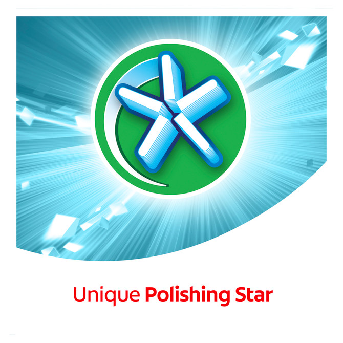 Colgate Max White Manual Toothbrush, 1 Pack, Medium Bristles with Polishing Star