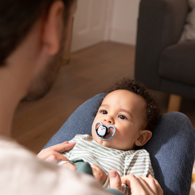 NUK Space Baby Dummy 18-36m, With Extra Ventilation, BPA-Free Silicone, 2 Pack - Assorted