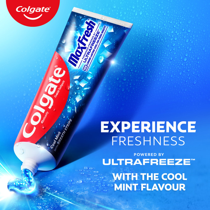 Colgate Max Fresh Toothpaste, 200g, with Mini Breath Strips, Cool Mint