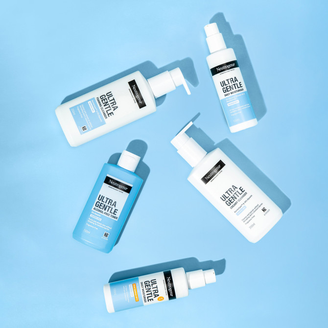 Neutrogena Ultra Gentle Daily Face Moisturiser Sensitive 100mL