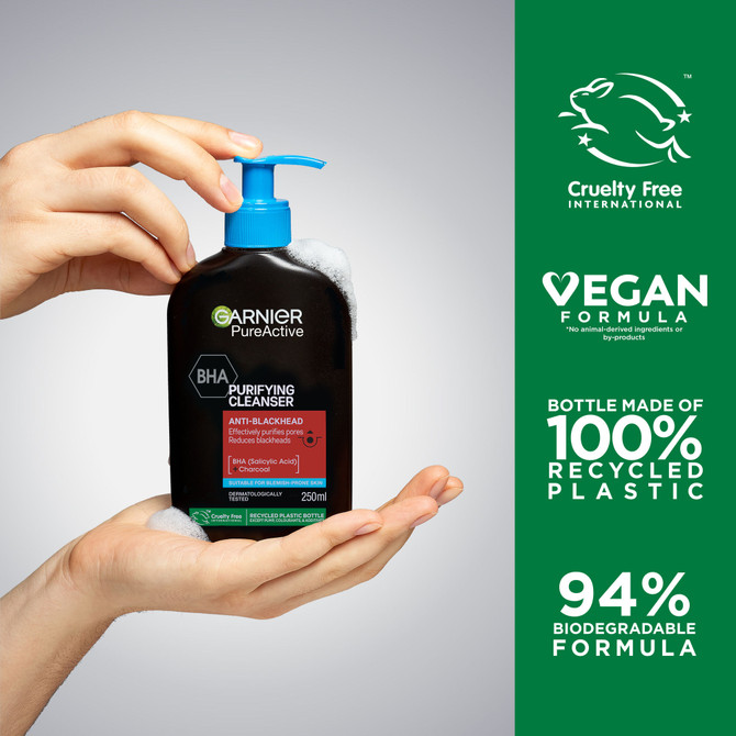 Garnier Pure Active Anti-Blackhead Charcoal Deep Cleanser 250ml