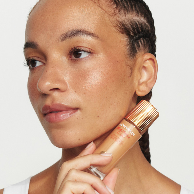 Flawless Glow Luminous Skin Filter 4.5 Medium