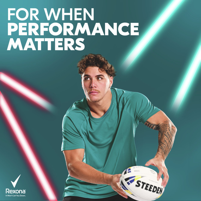 Rexona Men 72H Advanced Aerosol Antiperspirant Deodorant Coconut Cleanse antiperspirant with body-heat activated technology 220 ML