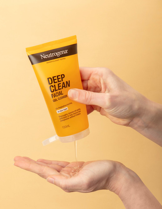 Neutrogena Deep Clean Facial Gel Cleanser 150mL