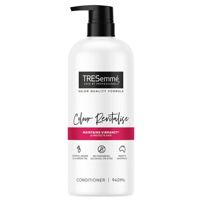 Tresemme  Conditioner maintains vibrancy* and protects hair Colour Revitalise 940 mL