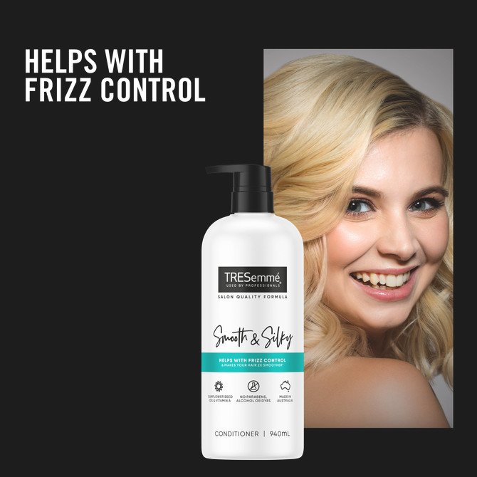 TRESemmé Conditioner for dry, frizz-prone hair Smooth & Silky with sunflower seed oil and vitamin A 940 mL