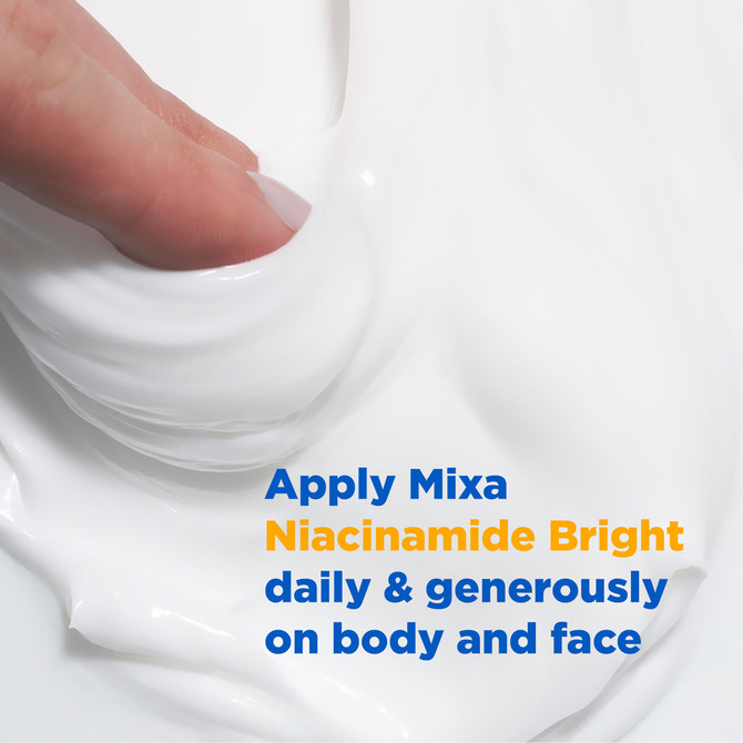 Mixa Niacinamide Bright Moisturising Anti-Dark Spot Cream 400ml