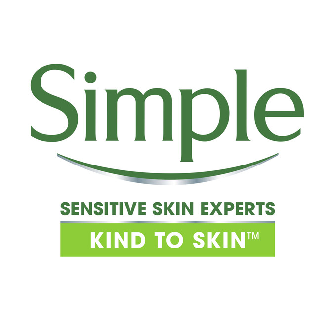Simple  Foaming Cleanser  Vital Vitamin  150ml