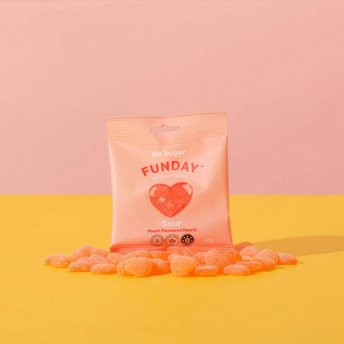 Funday Sour Peach Hearts 50g