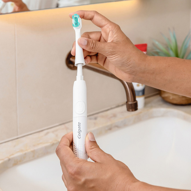 Colgate Total Battery Toothbrush Refill 2 Pack 