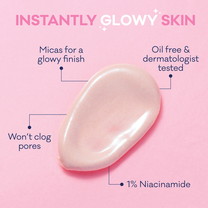 UV Aqua Rich Glow Effect Moisturiser SPF 50