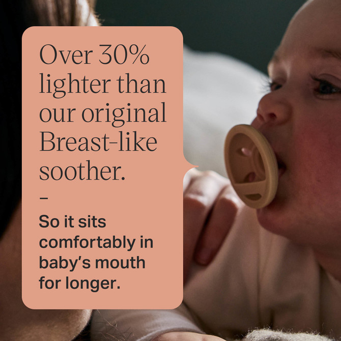 Tommee Tippee Breast-like Soother, Lightweight, One-piece Silicone Design, Symmetrical Teat, 0-6m, 2 Pack