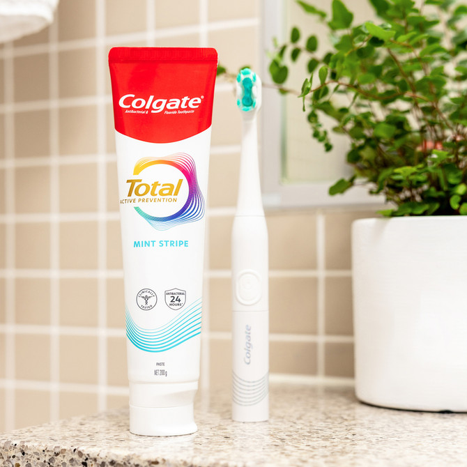 Colgate Total Active Prevention Toothpaste Mint Stripe 115g