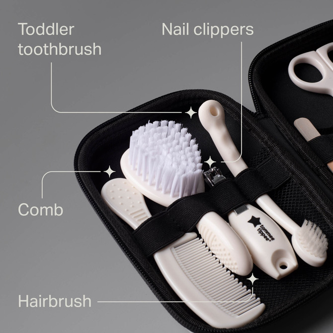 Tommee Tippee Baby Healthcare and Grooming Kit, 9x Essential Newborn Care Items for Home and Travel, Wipe-Clean and Waterproof Travel Case