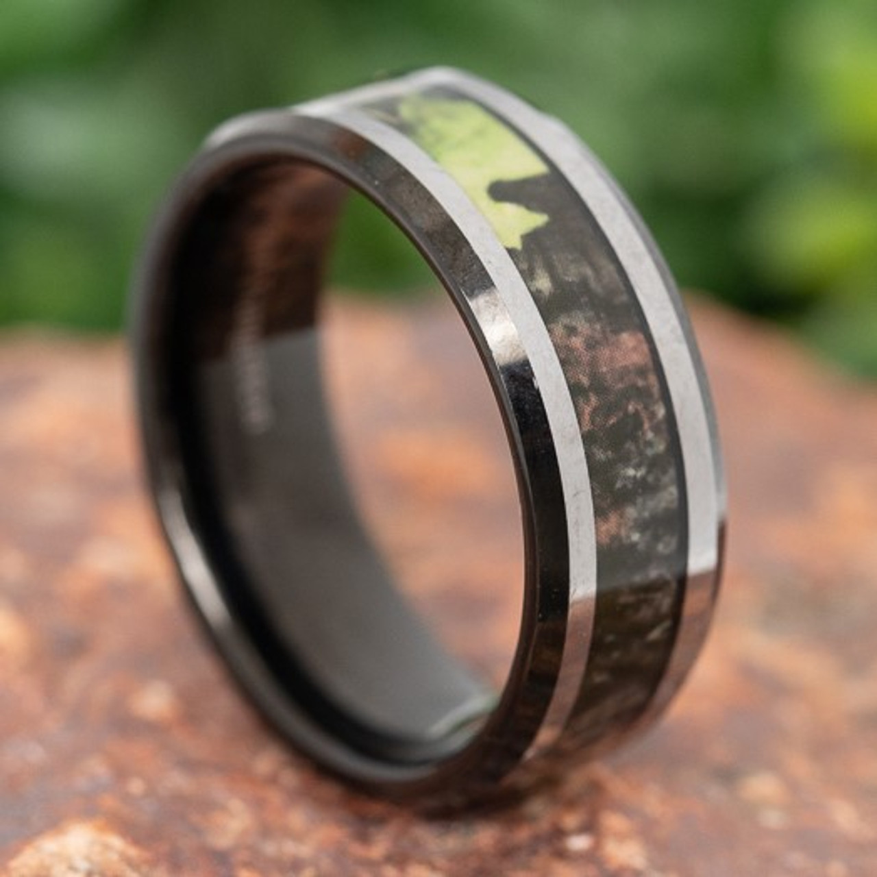 Camo & diamond his-and-hers wedding ring set : r/ATBGE