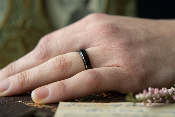 6 mm Rosewood Sleeve/Ebony Wood & Offset Silver Bentwood Ring - BW324