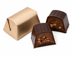 TROVE - Praline Nuts / Dark / Per 4 OZ. (Approx. 9 Pcs.)