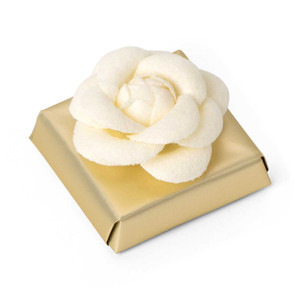 CAMELLIA - Wedding Decorated Chocolate Favor DECORATED CHOCOLATE Mirelli Chocolatier