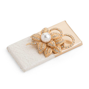 Pearl Flower Brooch Gift Chocolate DECORATED CHOCOLATE Mirelli Chocolatier