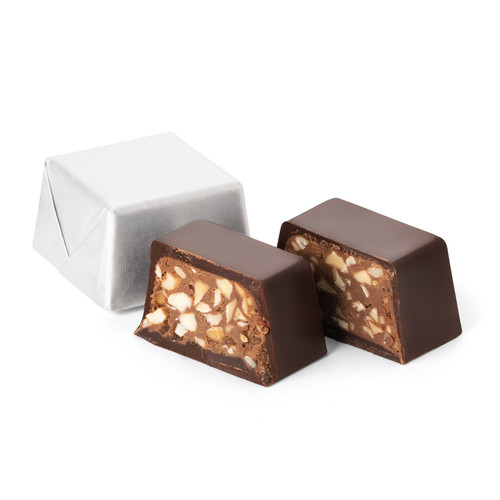 CUBE - PRALINE NUTS - DARK  /  Per 4 OZ. (Approx. 5 Pcs.)